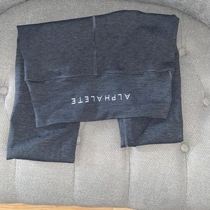 Alphalete leggings lightly worn